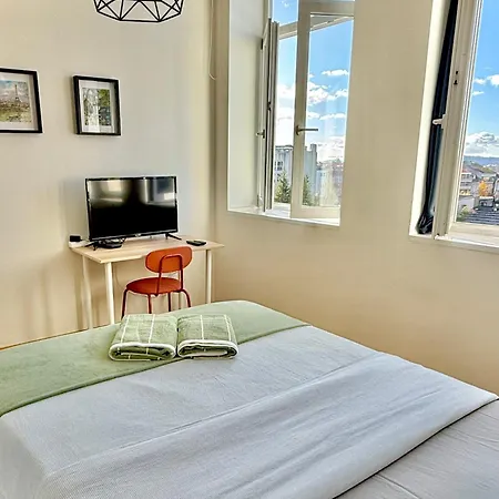 ゲストハウス Ambar ブラガ